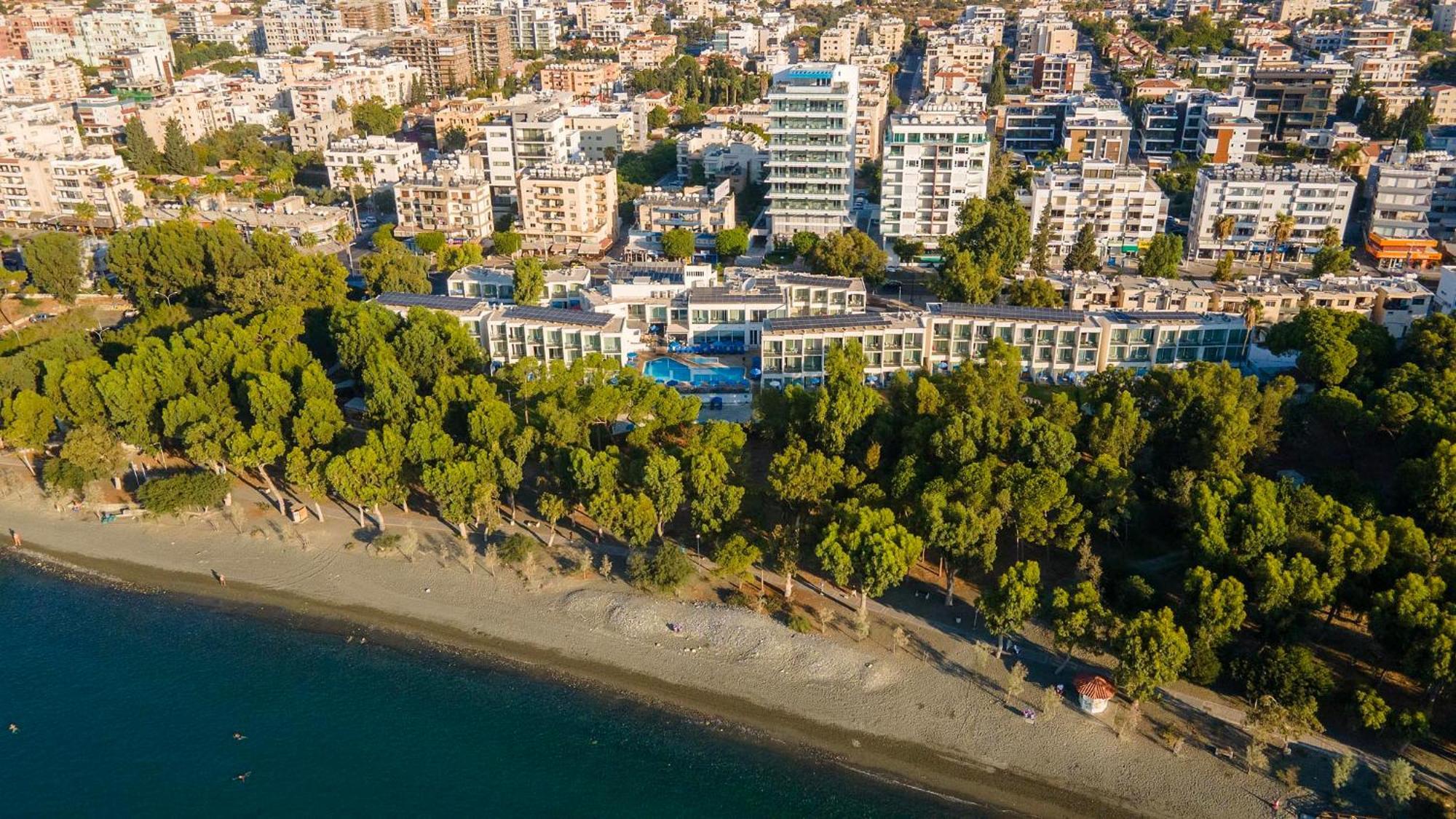 فندق بارك بيتش ليماسول المظهر الخارجي الصورة